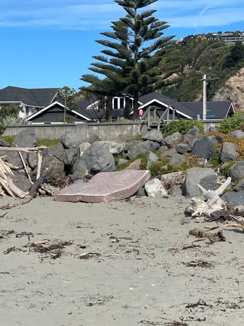 Rubbish/Recycling — a report photo