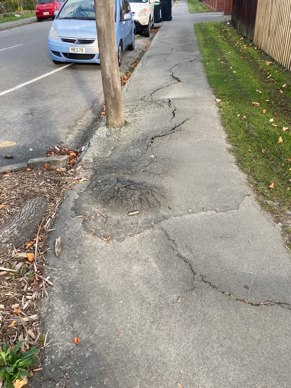 The photograph attached to this roading/streets report