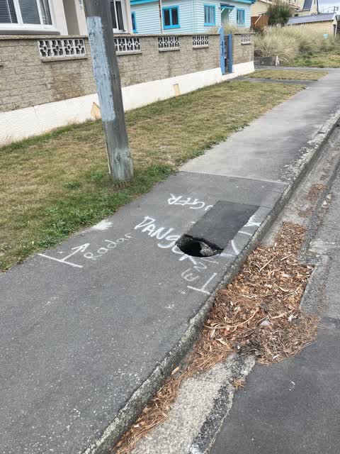 Roading/Streets, a report photo