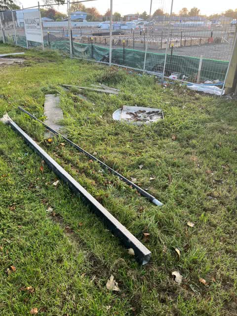 Rubbish/Recycling, a report photo