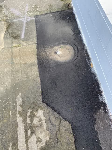 Water Leak, a report photo