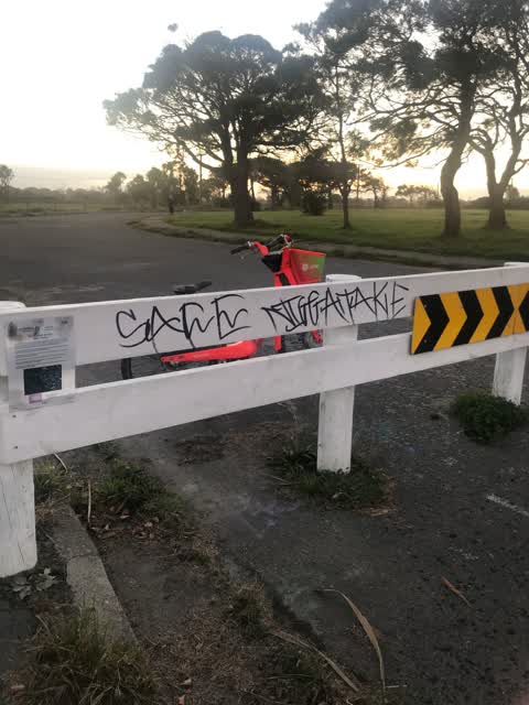 Graffiti, a report photo