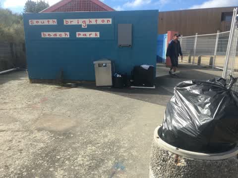 Rubbish/Recycling, a report photo