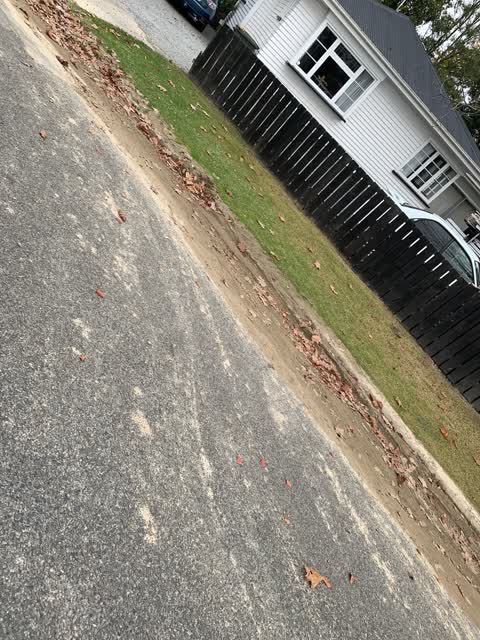 Roading/Streets, a report photo
