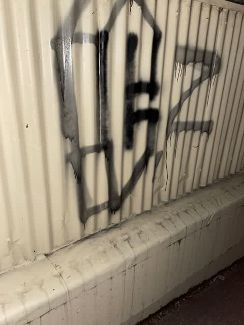 Graffiti, a report photo