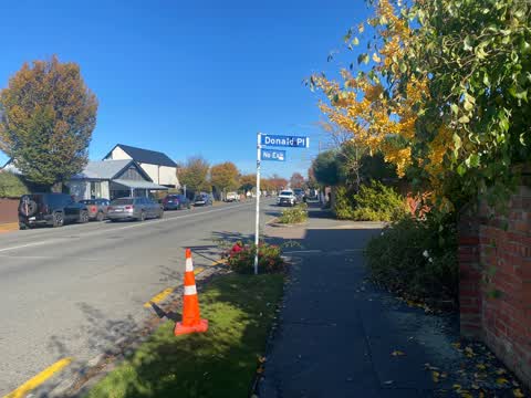 Roading/Streets, a report photo