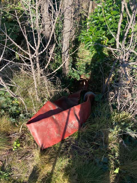 Rubbish/Recycling, a report photo
