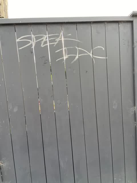 Graffiti, a report photo