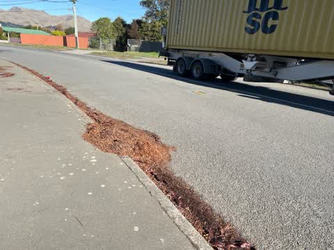 Roading/Streets, a report photo