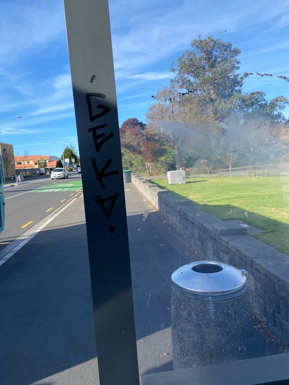 The photograph attached to this graffiti report