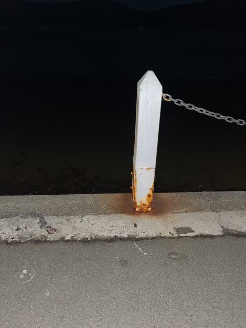 Roading/Streets, a report photo