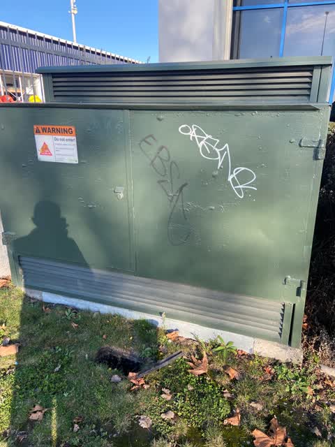 Graffiti, a report photo