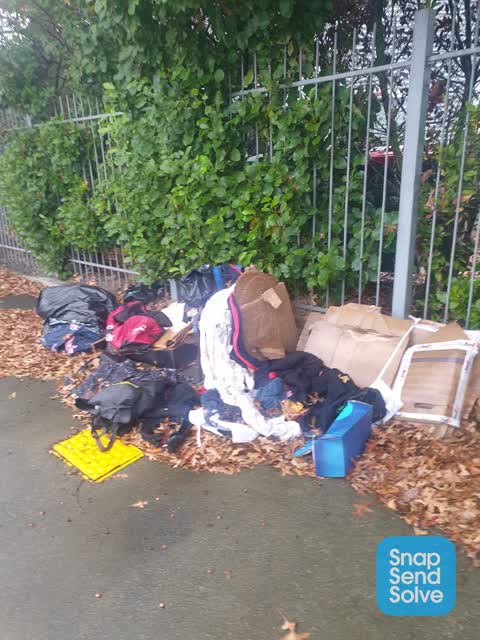 Rubbish/Recycling, a report photo