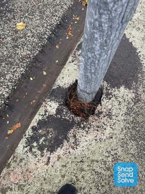 Roading/Streets, a report photo