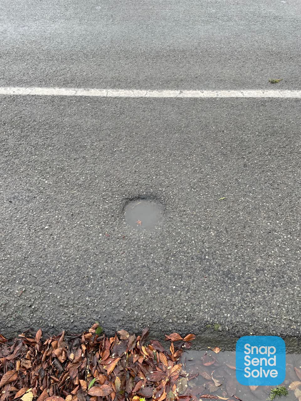 The photograph attached to this roading/streets report