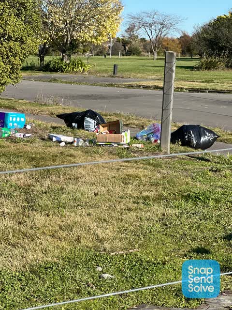 Rubbish/Recycling — a report photo