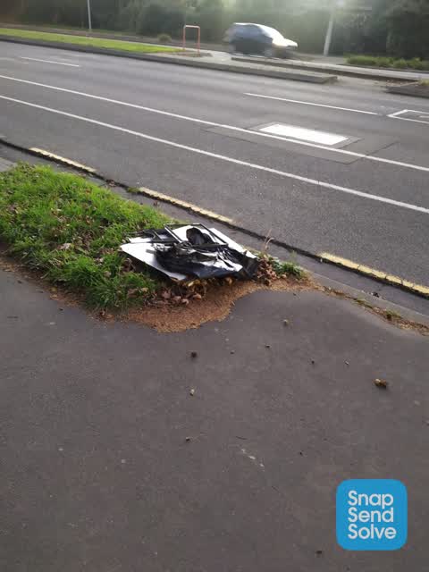 Rubbish/Recycling, a report photo