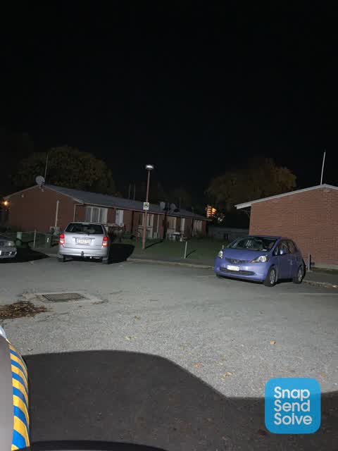Street Light Outage, a report photo
