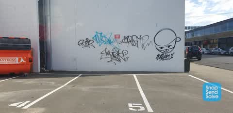 Graffiti, a report photo