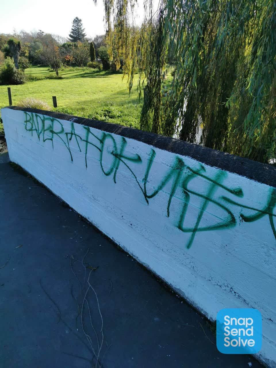 The photograph attached to this graffiti report
