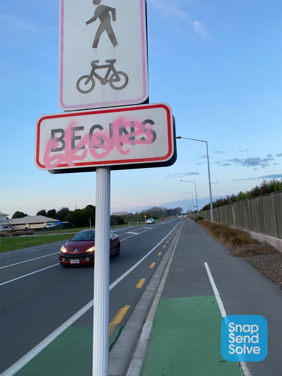 The photograph attached to this graffiti report