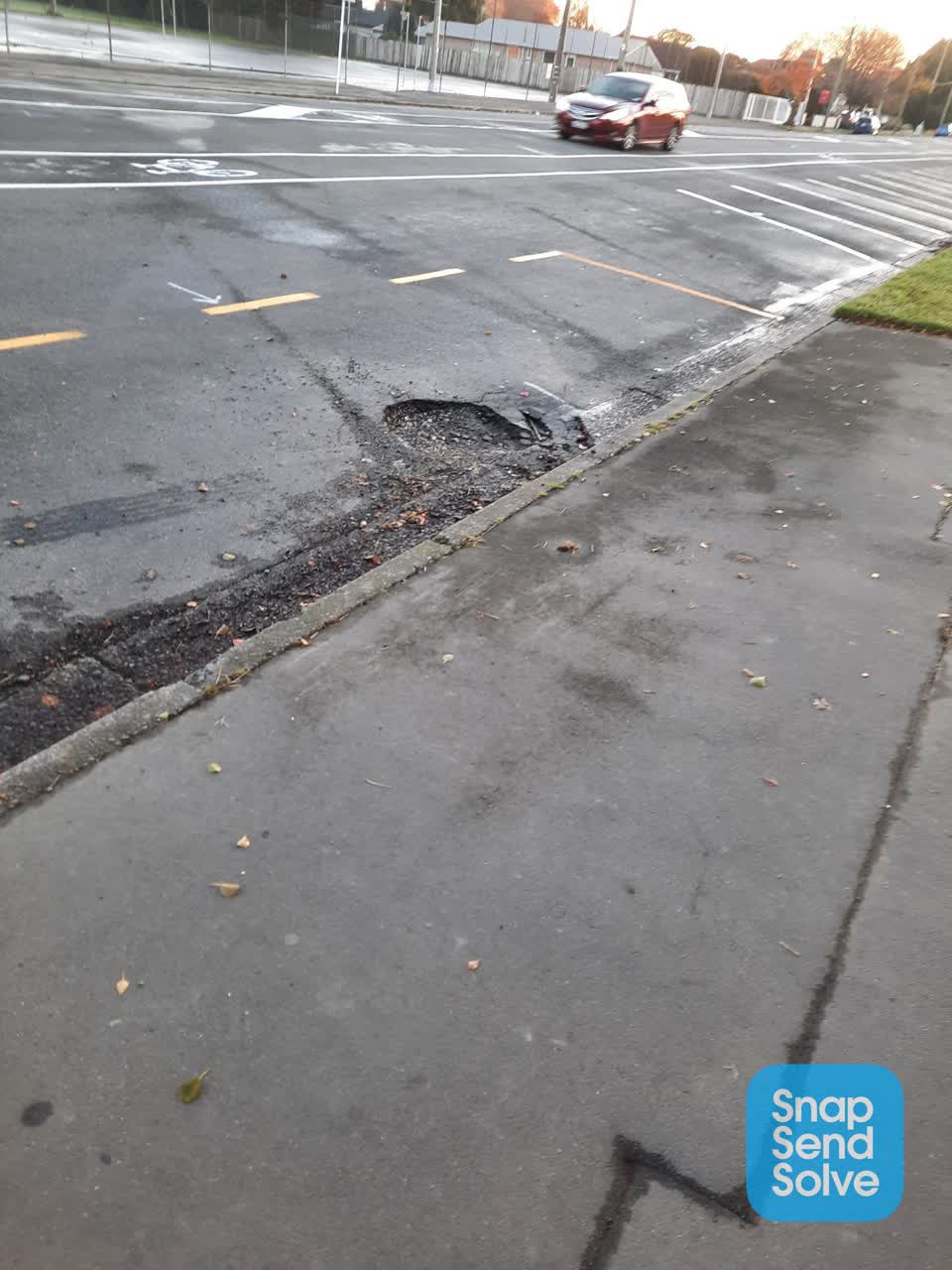 The photograph attached to this roading/streets report