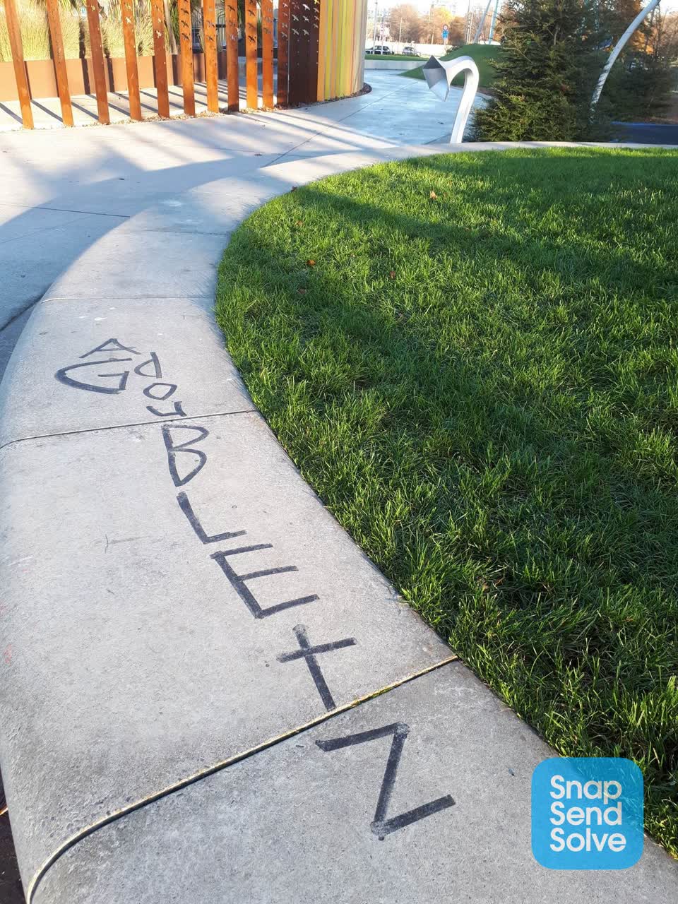 The photograph attached to this graffiti report