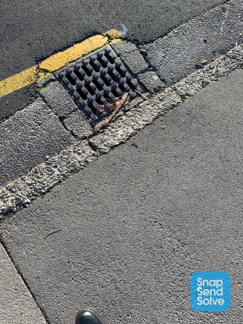 Water Leak, a report photo
