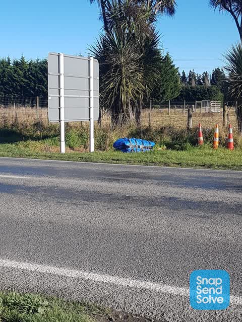 Rubbish/Recycling, a report photo