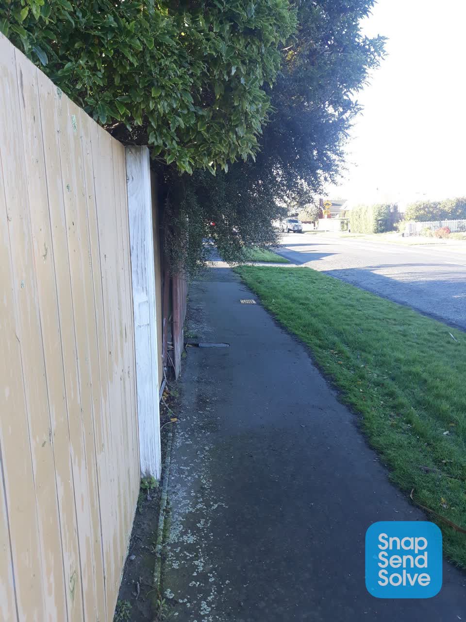 The photograph attached to this roading/streets report