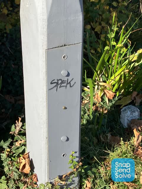 Graffiti, a report photo
