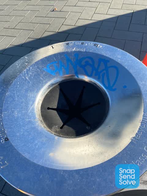 Graffiti — a report photo