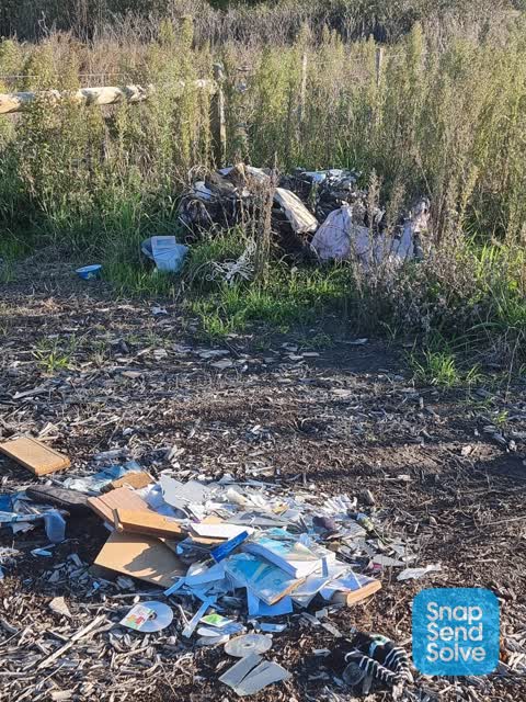 Rubbish/Recycling — a report photo