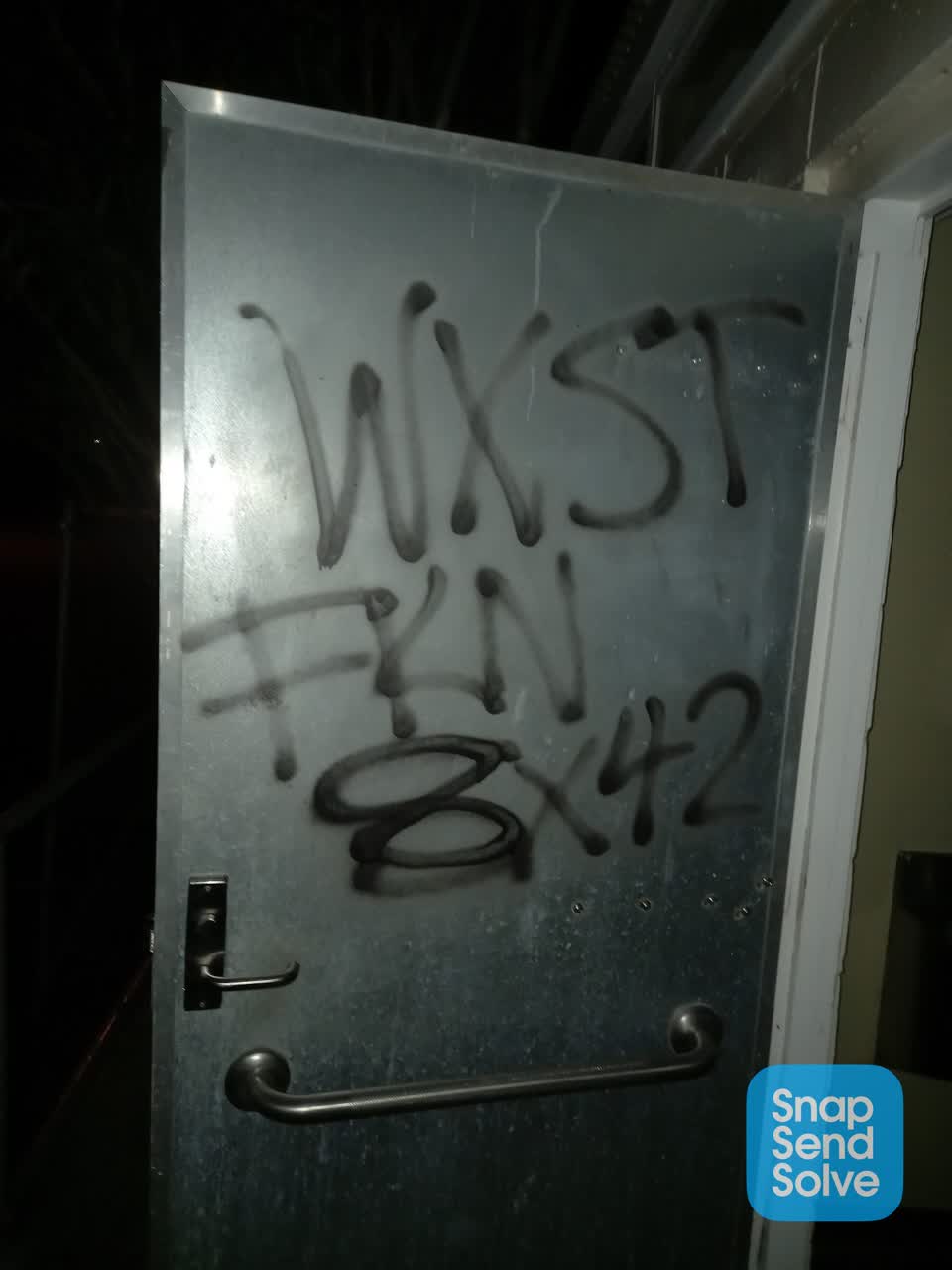 The photograph attached to this graffiti report
