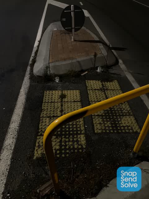 Roading/Streets, a report photo