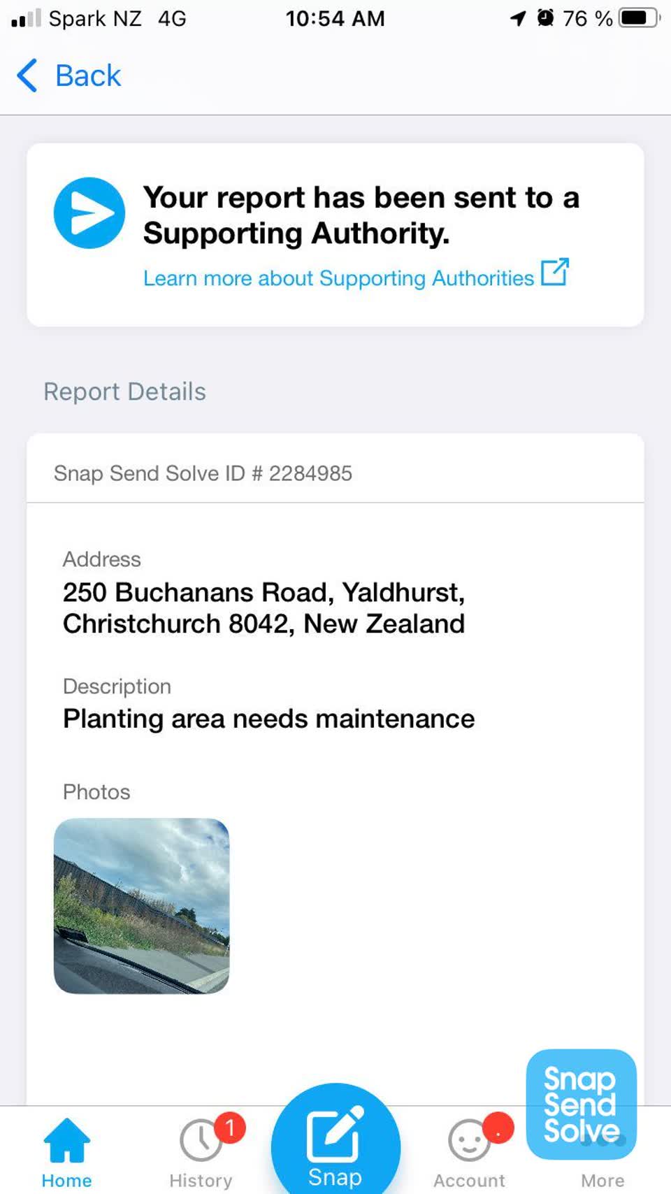 The photograph attached to this roading/streets report