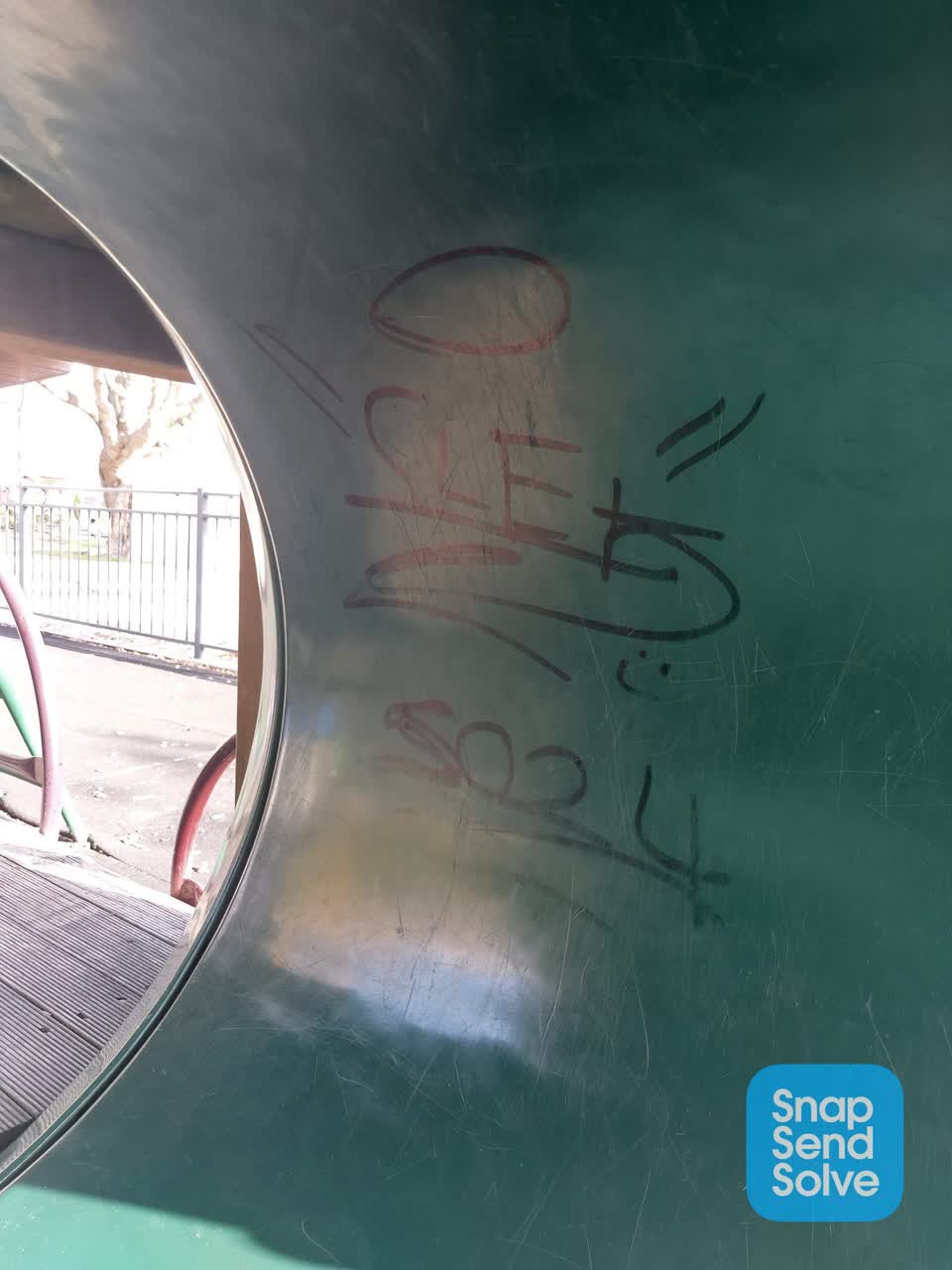 The photograph attached to this graffiti report