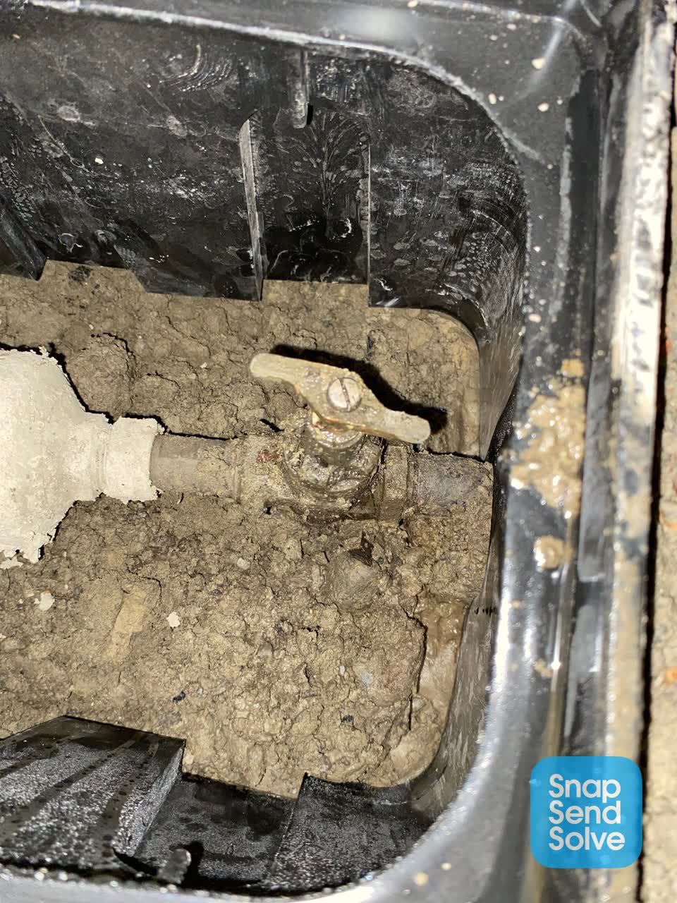 The photograph attached to this water supply report