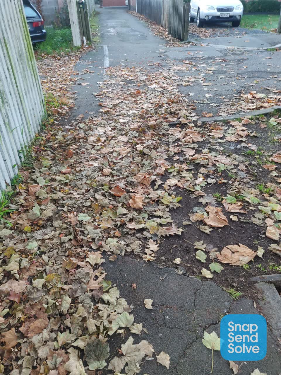 The photograph attached to this roading/streets report