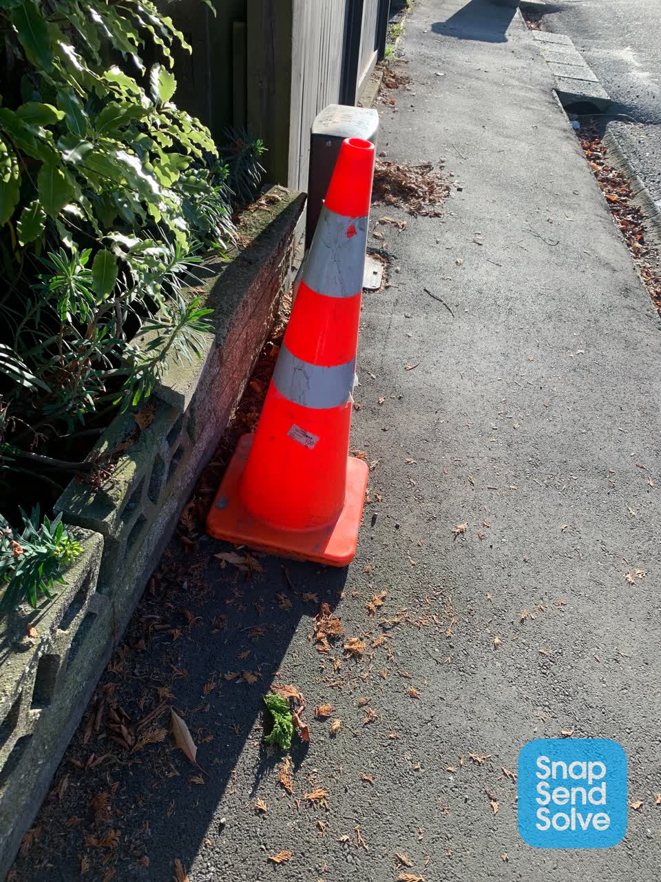 The photograph attached to this roading/streets report