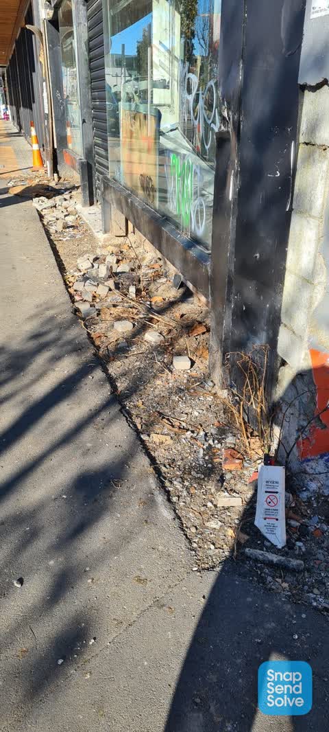 Roading/Streets, a report photo