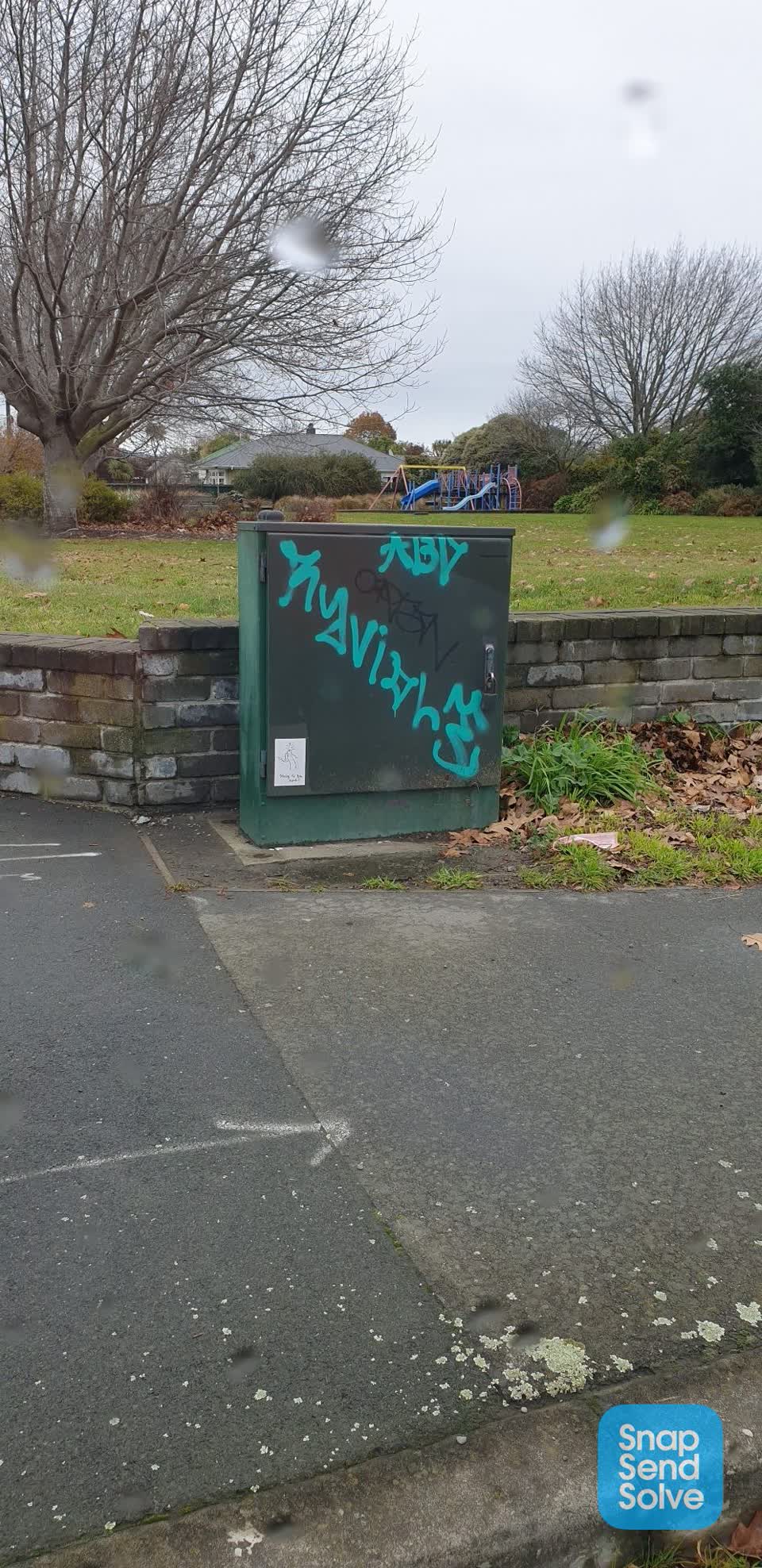 The photograph attached to this graffiti report