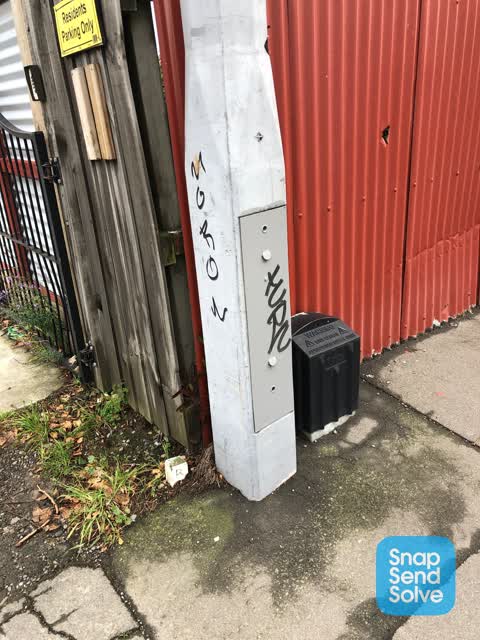 Graffiti, a report photo