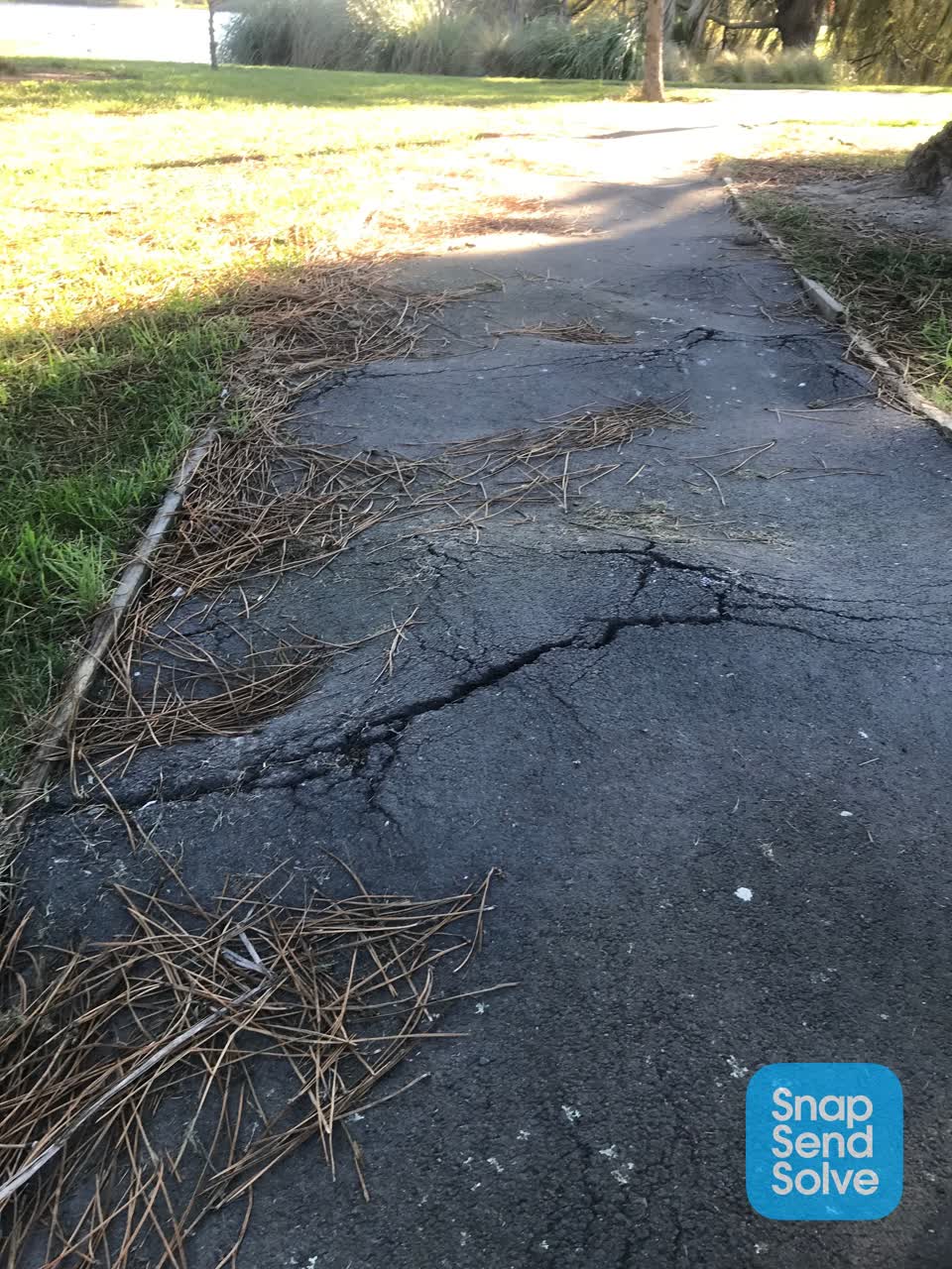 The photograph attached to this roading/streets report