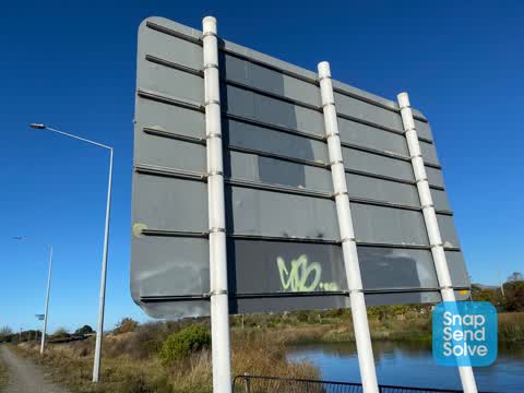 Graffiti, a report photo