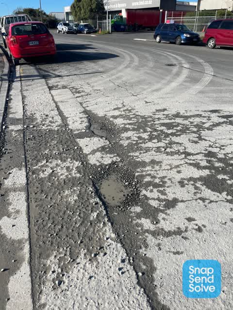 Roading/Streets, a report photo