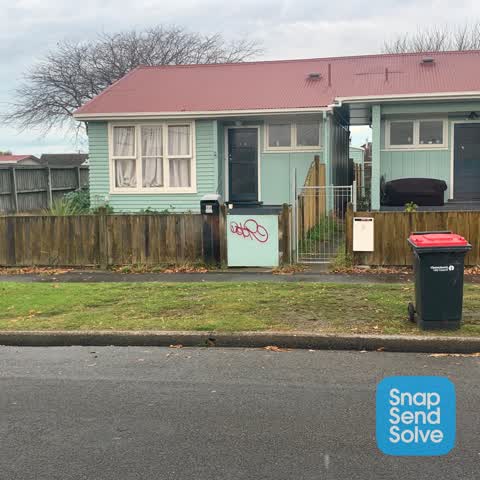 Graffiti, a report photo