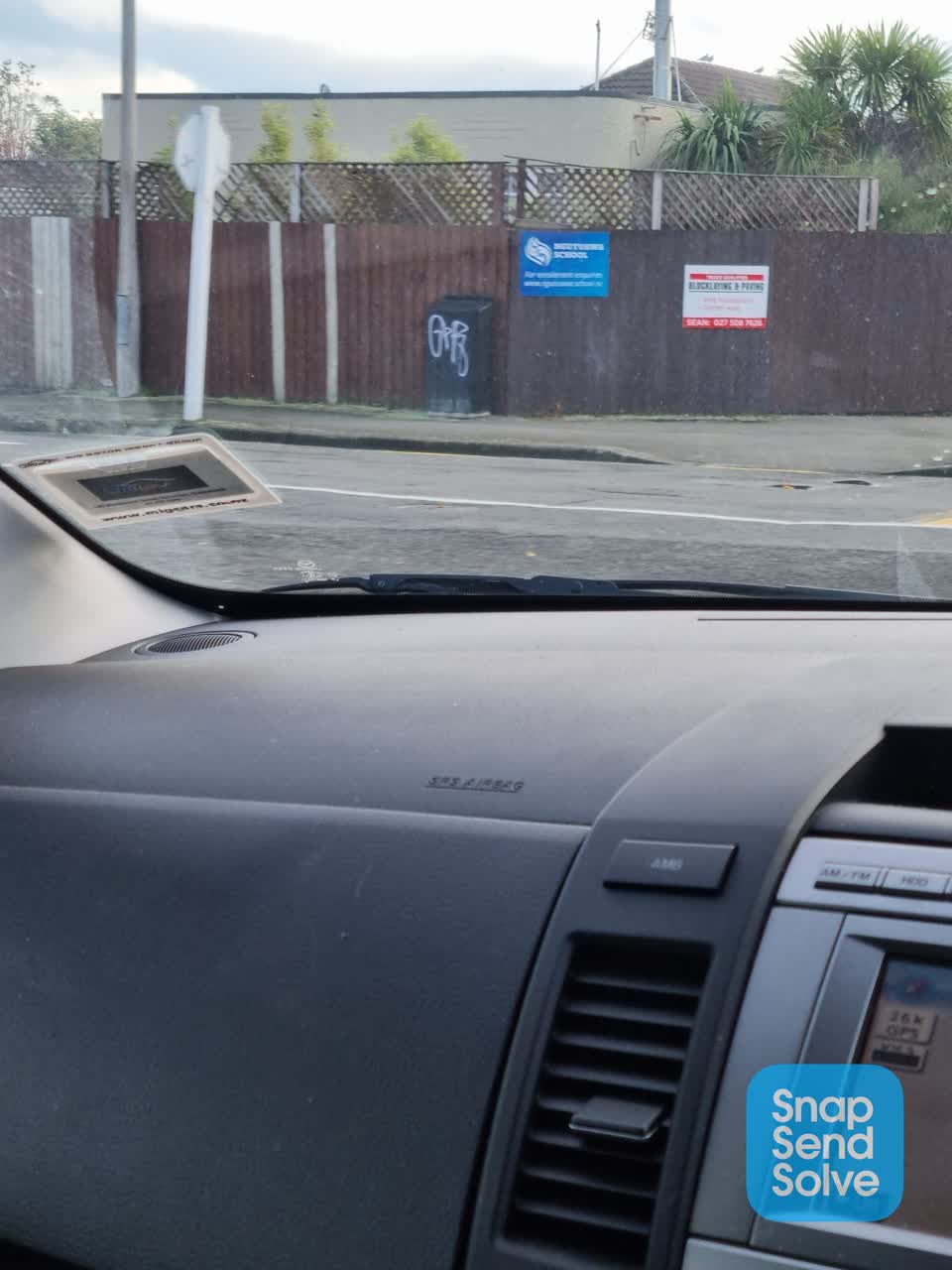 The photograph attached to this graffiti report