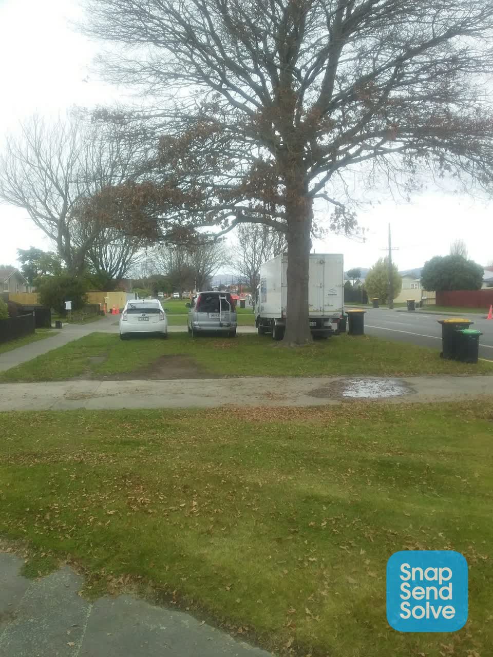 The photograph attached to this roading/streets report
