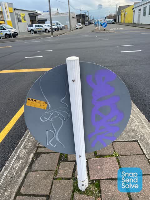 Graffiti, a report photo